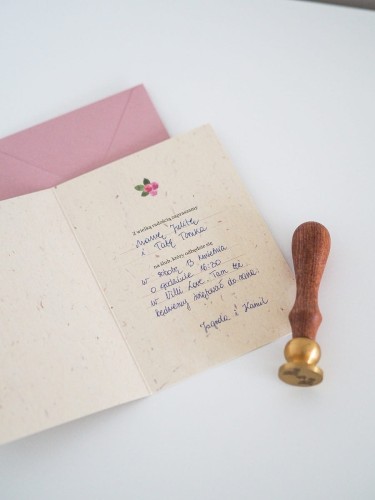 Zaproszenia ślubne gotowe do wypisania różowy wianek Paperwords